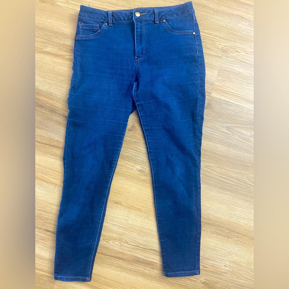 ❤️❤️d.Jean Ultra High Waisted Blue Denim Straight Leg Skinny Stretch Jeans